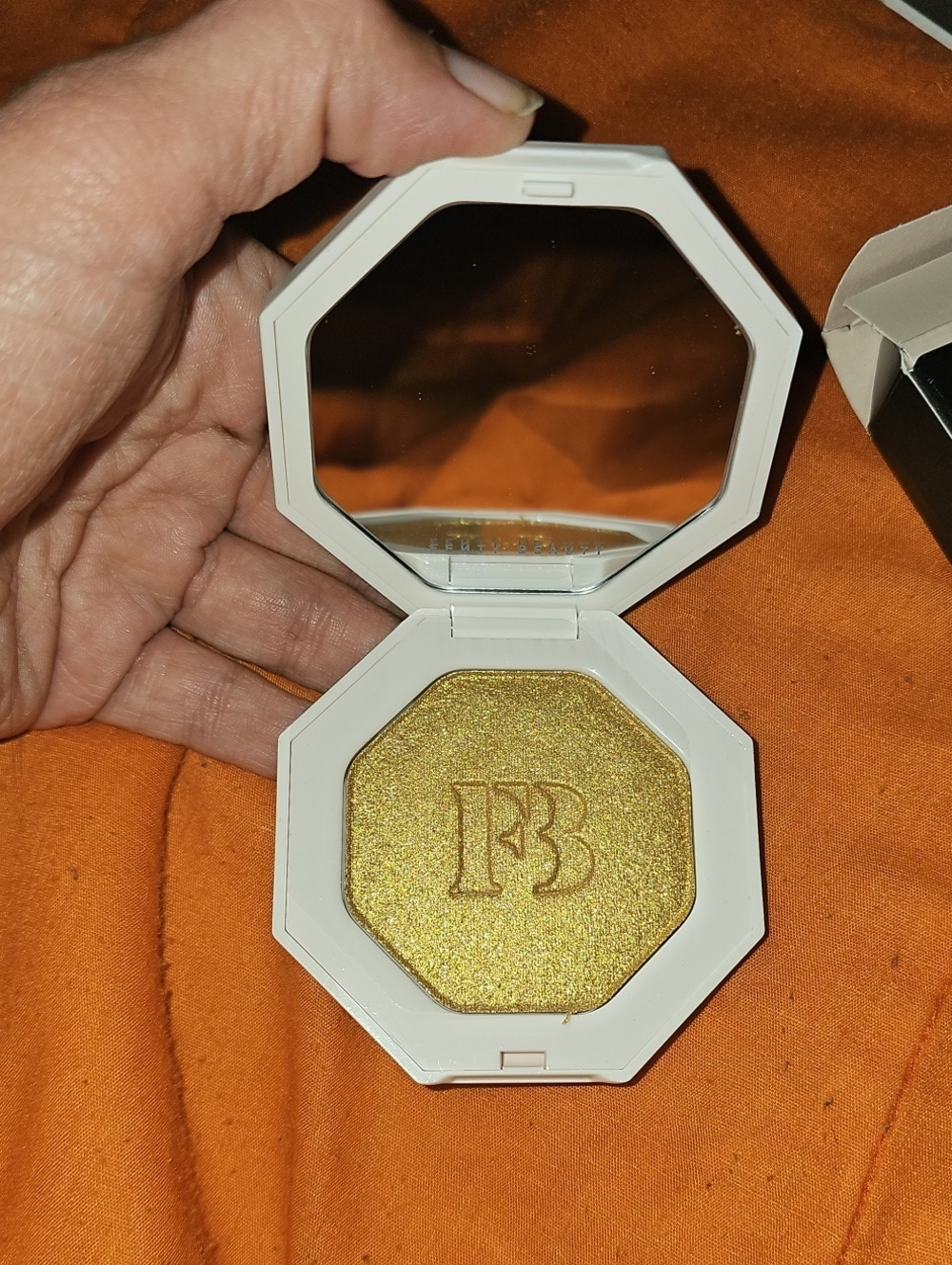 FENTY BEAUTY By Rihanna- Trophy Wife!! Nwts. Gorgeous! Killawatt Highlighter!!
